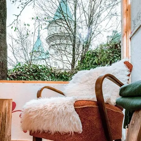 Folklorna Chyza 波切尼斯