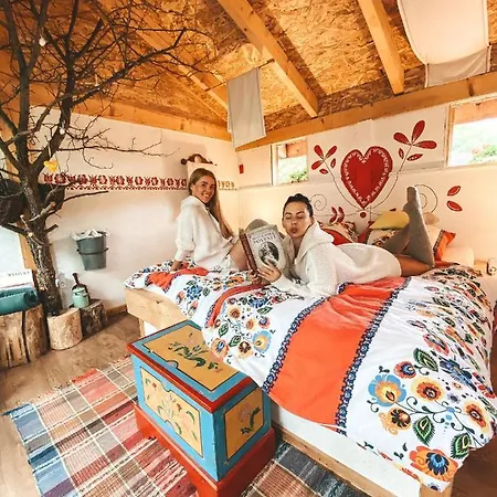 Folklorna Chyza Alojamento de Turismo Selvagem *